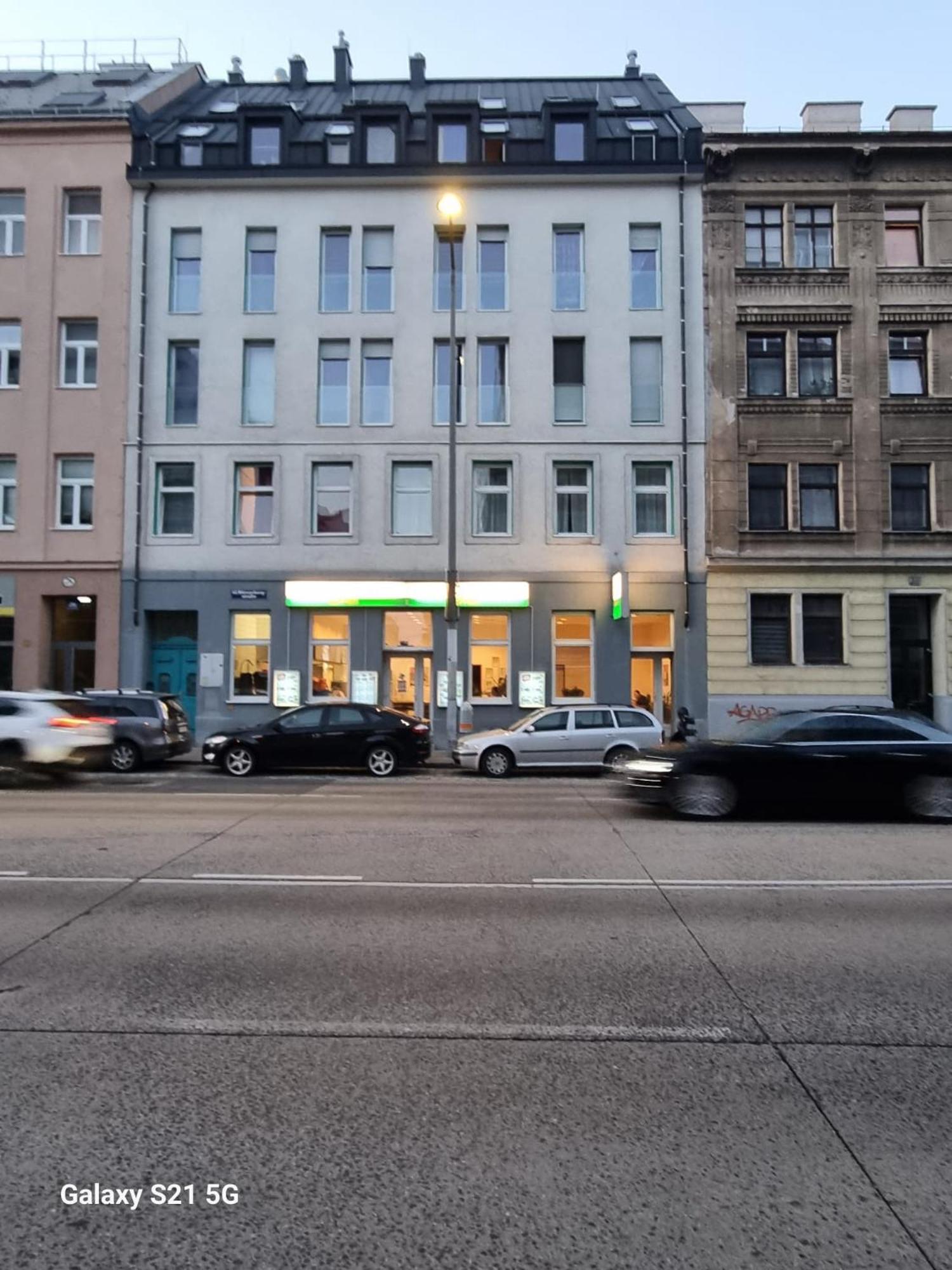 Lipi Apartment Vienna Exterior photo